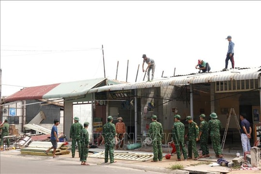 Lâm Đồng khẩn cấp di dời người dân khu vực nguy hiểm đến nơi an toàn