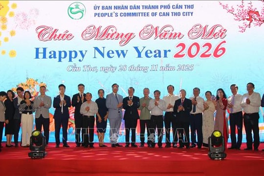 Cần Thơ cam kết tạo điều kiện thuận lợi cho người nước ngoài sinh sống, học tập và làm việc