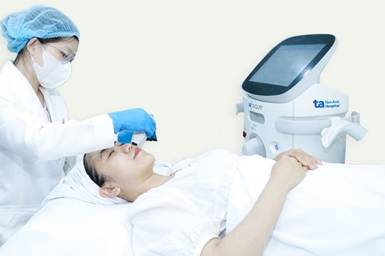 Vì sao không béo vẫn có nọng cằm?