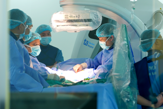 Tắc hẹp mạch máu đa cơ quan, nhồi máu cơ tim