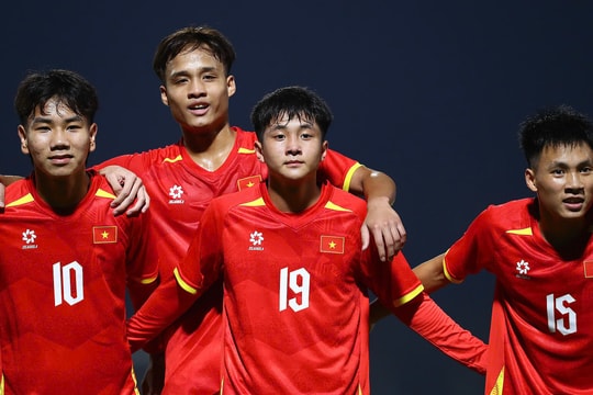 Việt Nam nắm lợi thế trước Malaysia ở vòng loại U17 châu Á 2026