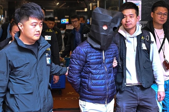 Nhà thầu trong vụ cháy chung cư Hong Kong từng nhiều lần bị xử phạt