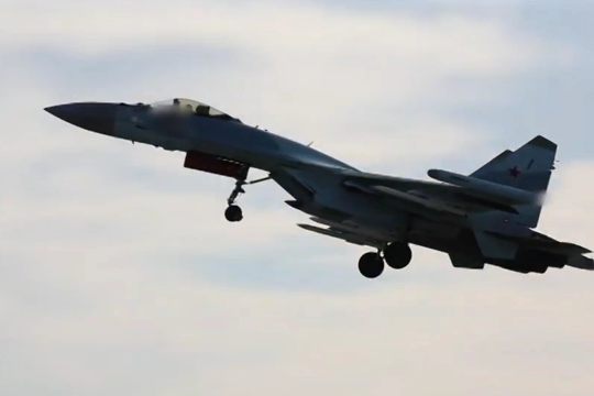 Quan chức Nga nói Su-35S khiến F-16 Ukraine tránh xa tiền tuyến
