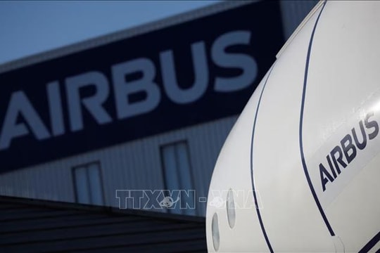 Cục Hàng không chỉ đạo nóng trước cảnh báo thay thế thiết bị khẩn cấp trên tàu bay Airbus