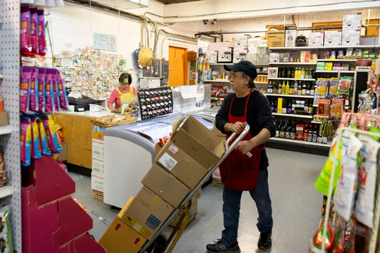 Người gốc Á thành 'mồi ngon' của nạn trộm cắp ở Mỹ