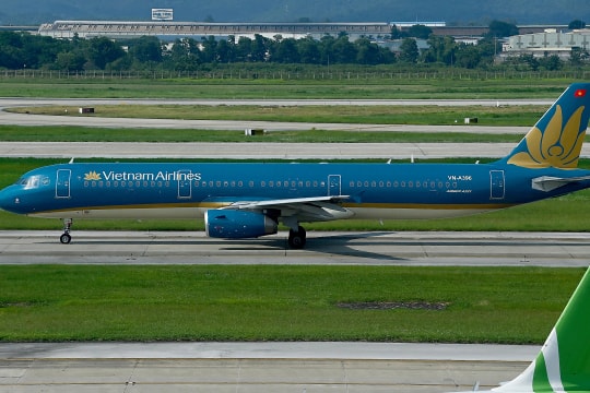 81 máy bay Airbus phải thay thế thiết bị điều khiển