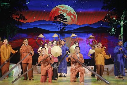 'Làn gió mới' cho dân ca ví, giặm Nghệ Tĩnh