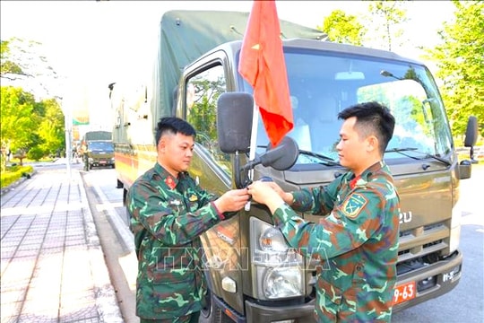 Nổi bật tuần qua: Cấp bách hỗ trợ đồng bào miền Trung khắc phục hậu quả sau mưa lũ