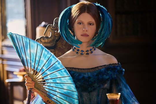 Thời trang cảm hứng thế giới sinh vật trong ‘Frankenstein’