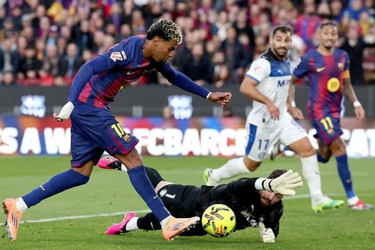 Barca lên đỉnh bảng La Liga trong ngày sinh nhật