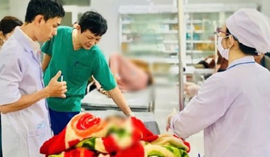 Vụ tai nạn khiến 13 học sinh bị thương: Bệnh viện Đa khoa Quảng Ngãi kích hoạt báo động đỏ