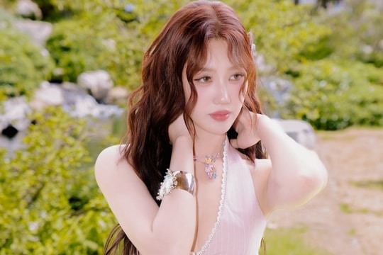 Thúy Ngân gây lo lắng