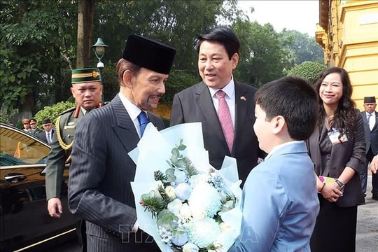 Lễ đón chính thức Quốc vương Brunei