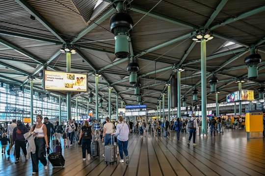 Chuyện gì xảy ra sau khi khách qua đời trên chuyến bay?