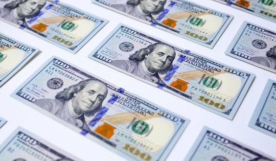 Tỉ giá USD, lãi suất hôm nay 1/12: Đồng tiền xanh có dấu hiệu mất đà, lãi suất tăng mạnh