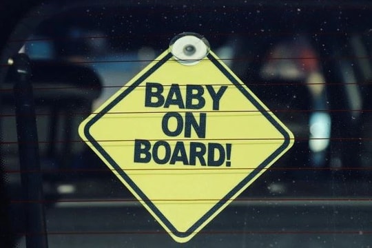 Sửa quy định về thiết bị an toàn cho trẻ em trên ô tô: Loại trừ xe kinh doanh vận tải hành khách