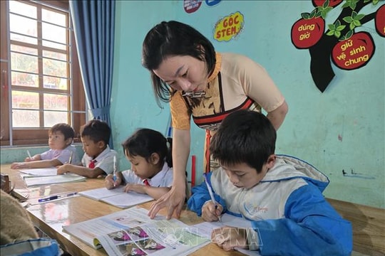 Bảo đảm việc đầu tư hiện đại hóa giáo dục quốc gia thực sự đi vào chiều sâu