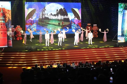 Giao lưu nghệ thuật thắt chặt tình hữu nghị Việt Nam – Liên bang Nga
