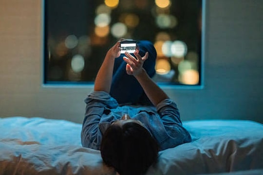 Thâu đêm chơi game, nam sinh bị 'khóa' chiều cao ở mức 1,3 m