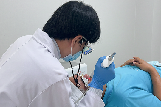 Mặt đỏ do giãn mạch máu