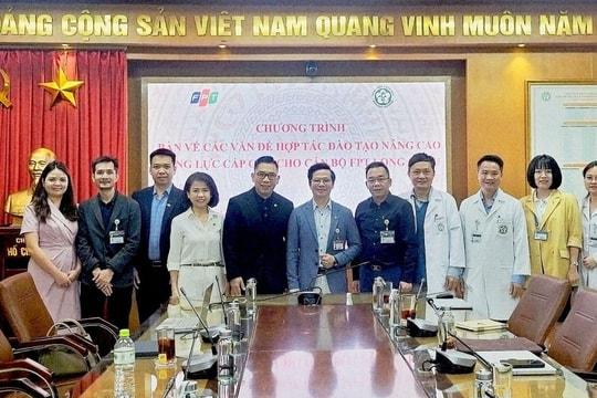 Bệnh viện Bạch Mai phối hợp đào tạo năng lực cho Long Châu
