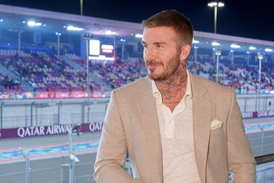 Beckham bảnh bao khi đi xem F1