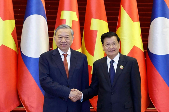 Việt - Lào sẽ xem xét xây dựng các cơ chế hợp tác mới