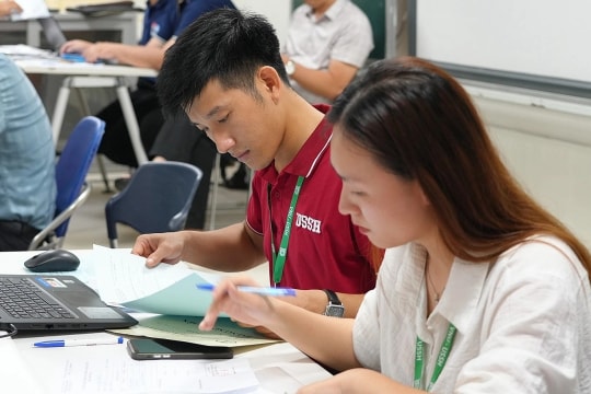 Vì sao loạt ngành ở ĐH Khoa học Xã hội và Nhân văn bỏ xét khối C00?