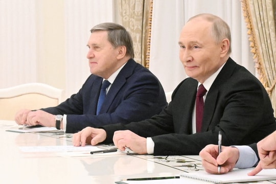 Nghệ thuật xoay chuyển chiến thuật đàm phán hoà bình của Tổng thống Putin