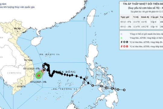 Áp thấp nhiệt đới di chuyển nhanh hướng về vùng biển Đắk Lắk - Khánh Hòa