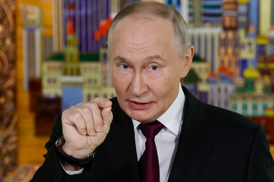 Ông Putin dọa đáp trả Ukraine sau vụ tàu dầu bị tấn công trên Biển Đen