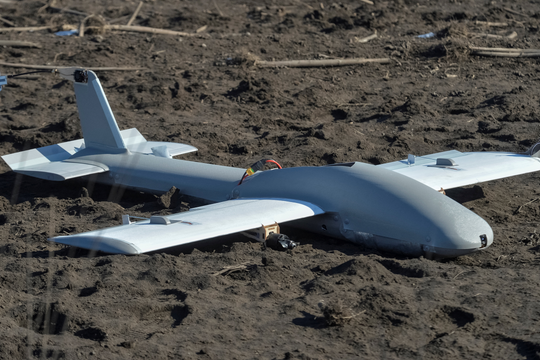 Nga bắt đầu triển khai UAV 'Tia chớp' chở drone FPV