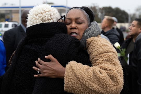 Nỗi kinh hoàng trong vụ xả súng tiệc sinh nhật trẻ em ở California