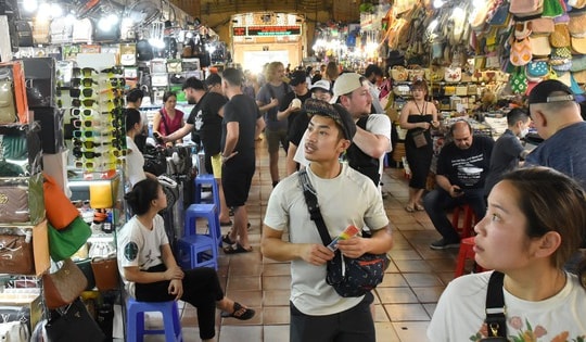 Nâng ngưỡng chịu thuế của hộ kinh doanh lên 500 triệu đồng, chuyên gia nói gì?