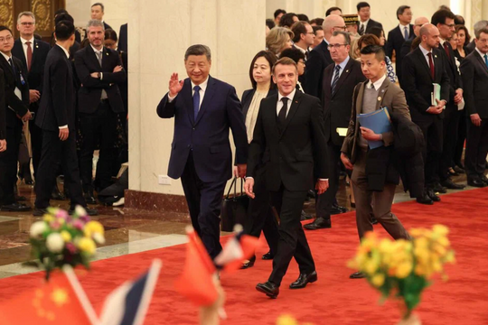 Tại sao Tổng thống Pháp sang Trung Quốc thời điểm này?