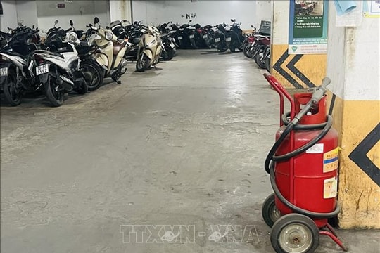 Hà Nội: Yêu cầu chung cư HH Linh Đàm không được từ chối trông giữ xe điện