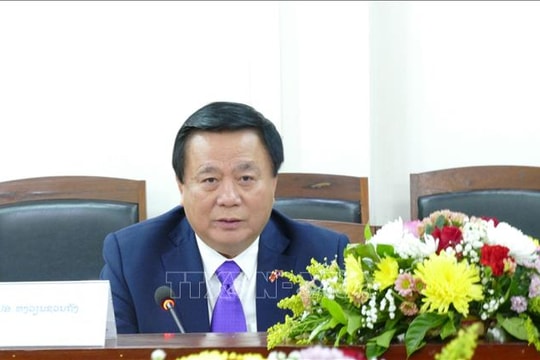 Việt Nam – Lào tăng cường trao đổi thông tin khoa học lý luận