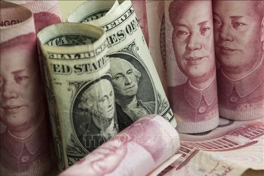 Trung Quốc gom mạnh USD để hạ nhiệt đà tăng nóng của đồng nội tệ