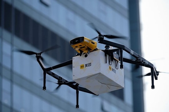 Khách Tây ngỡ ngàng vì dịch vụ như viễn cảnh tương lai ở Trung Quốc