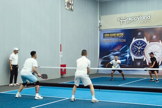 Bức xúc vì tiếng ồn sân pickleball