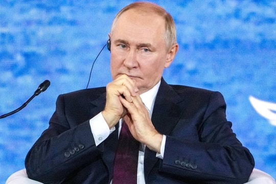 Ông Putin nói Nga 'không hứng thú' quay lại với G7