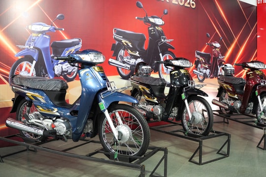 Honda Dream 2026 nhập Campuchia đầu tiên về Việt Nam