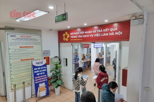 Đủ điều kiện hưởng lương hưu trước tuổi có được hưởng trợ cấp thất nghiệp?