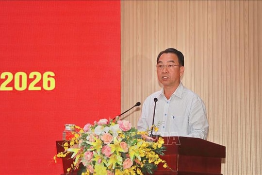 Phê chuẩn kết quả bầu, miễn nhiệm chức vụ Chủ tịch UBND tỉnh Cà Mau