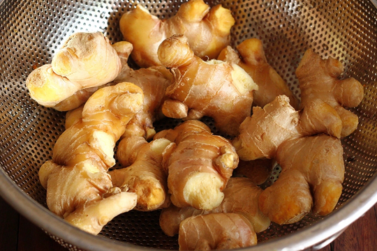 7 thực phẩm giúp làm sạch gan, giảm viêm tự nhiên