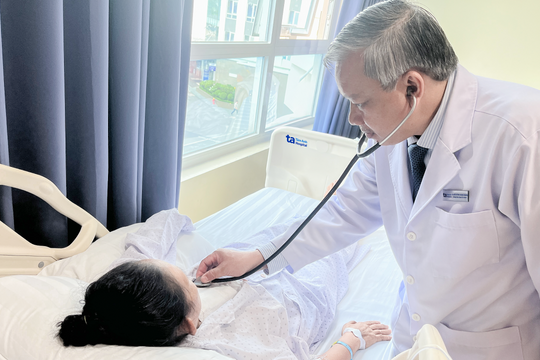 Hẹp van tim do biến chứng bệnh thấp tim