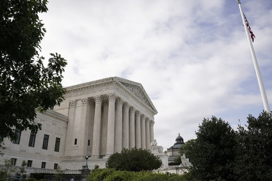 Tòa án Tối cao Mỹ 'hồi sinh' bản đồ bầu cử của phe Cộng hòa