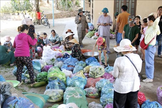 Lâm Đồng: Dồn sức hỗ trợ người dân khắc phục thiệt hại, ổn định cuộc sống