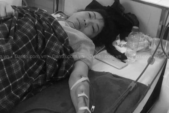 Người mẹ suy thận giai đoạn cuối gồng mình nuôi con bệnh tim đã qua đời