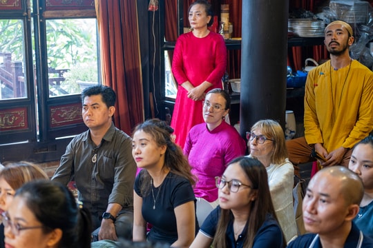 Việt Nam phá vỡ kỷ lục đón khách quốc tế